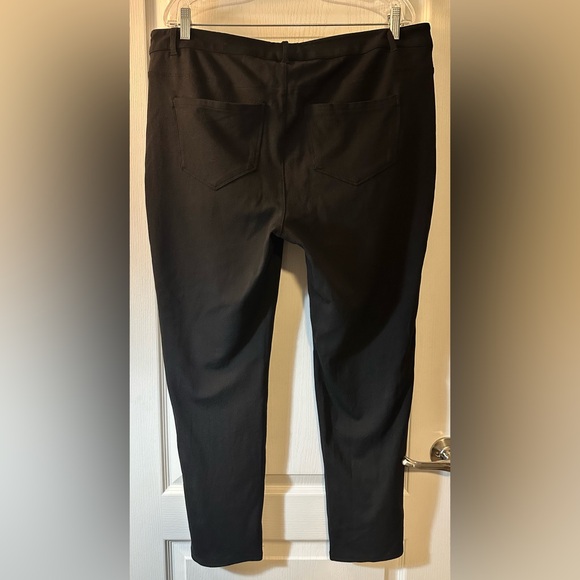 CJ Banks Black Signature Slimming Ponte Pants 16w Petite EUC - Picture 2 of 4